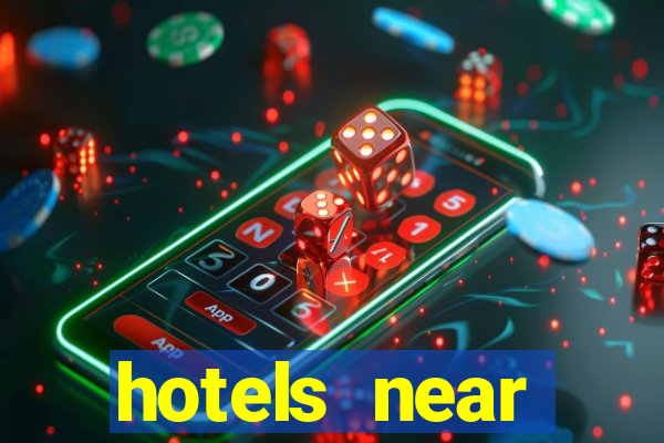 hotels near hollywood casino